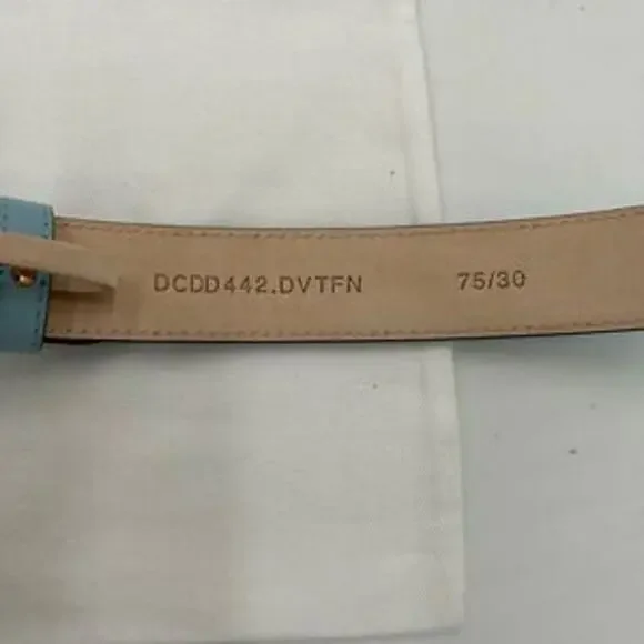 Women’s Versace medusa head leather belt size 75 cm made in Italy